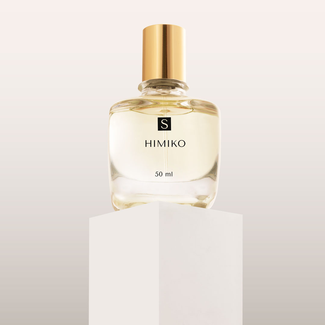 Himiko collection on Stocksmetic packaging