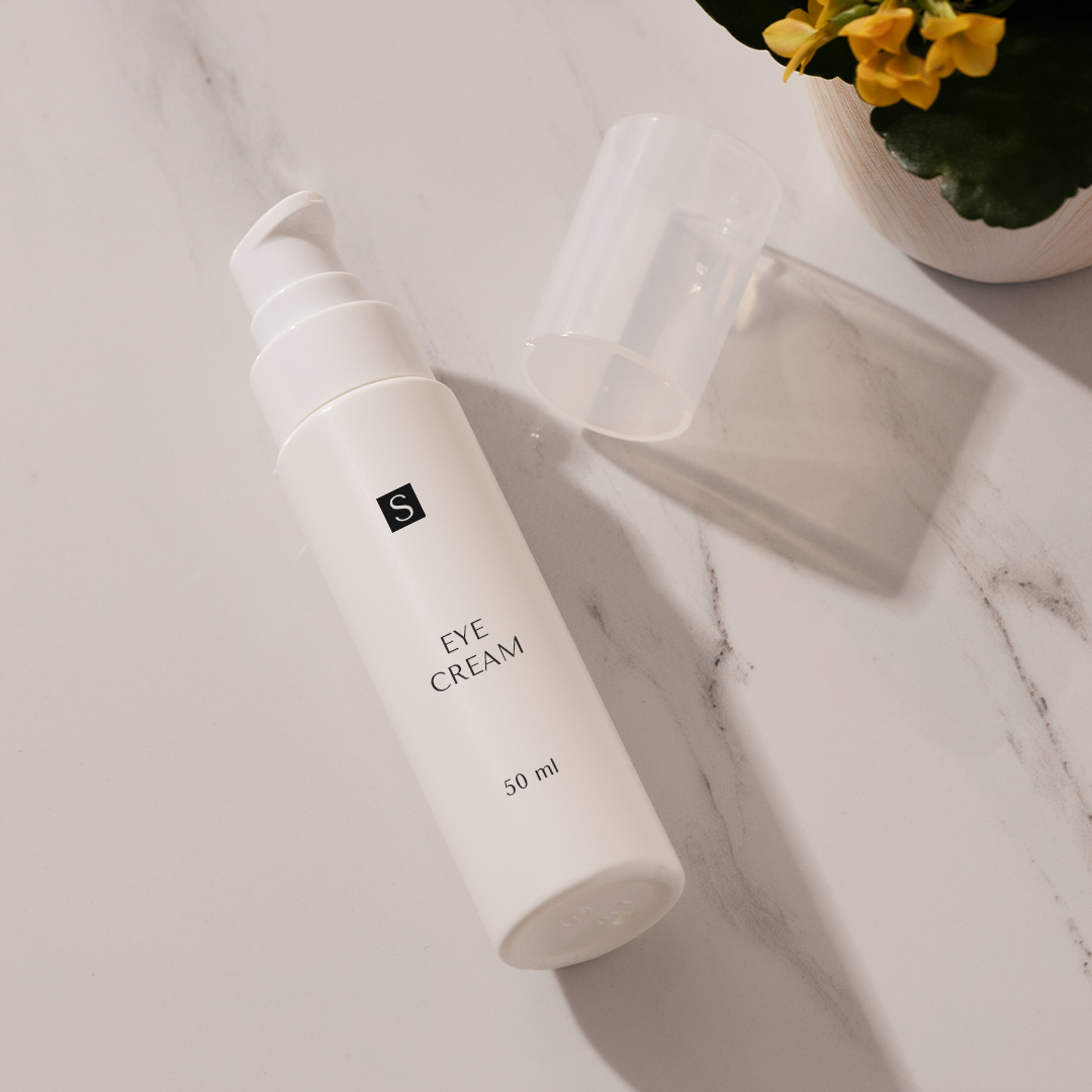 Beauty room collection on Stocksmetic packaging