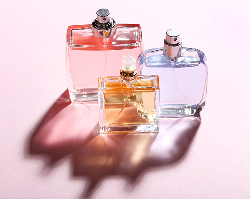 Choose glass bottles for your own fragrance line