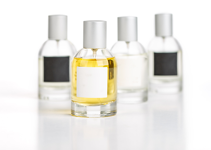 Choose glass bottles for your own fragrance line